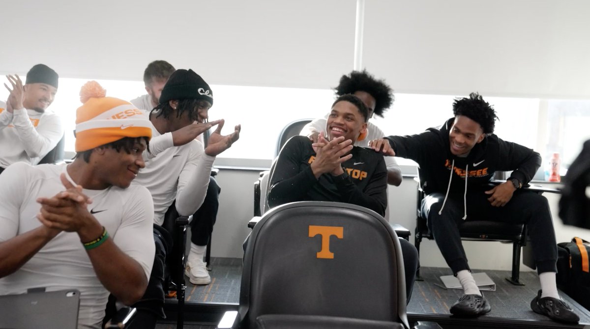 The moment Braylon found out he was the Southeastern Conference Freshman of the Year. 👏 #GBO 🍊