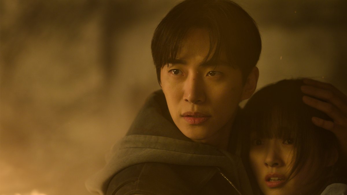 O LEE JUN-HO AGORA TEM SUPERPODERES! Cashero, minha nova série coreana, estreia no dia 26 de dezembro. 🤑💸