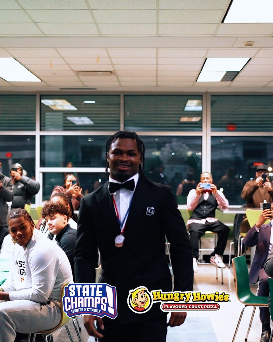2025 STATE CHAMPS! Mr. Football - Corey Sadler Jr. Once again, congratulations to Corey Sadler Jr. of Detroit Cass Tech — your 2025 STATE CHAMPS! Mr. Football, delivered by Hungry Howie's 🍕. Next stop: North Carolina. Corey Sadler jr | Cass Tech Football