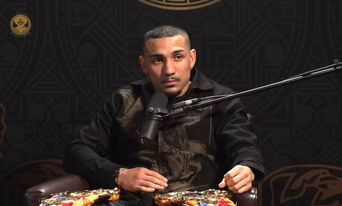 Shakur Stevenson: “Im Slow, right?!” Teofimo Lopez: “…..mentally” Shakur Stevenson: “I’m talking about slow in the boxing ring, right?!” Teofimo Lopez: “mentally” 😭😭😭😭 #Boxing #TeoShakur 💀💀🥊🥊🥊