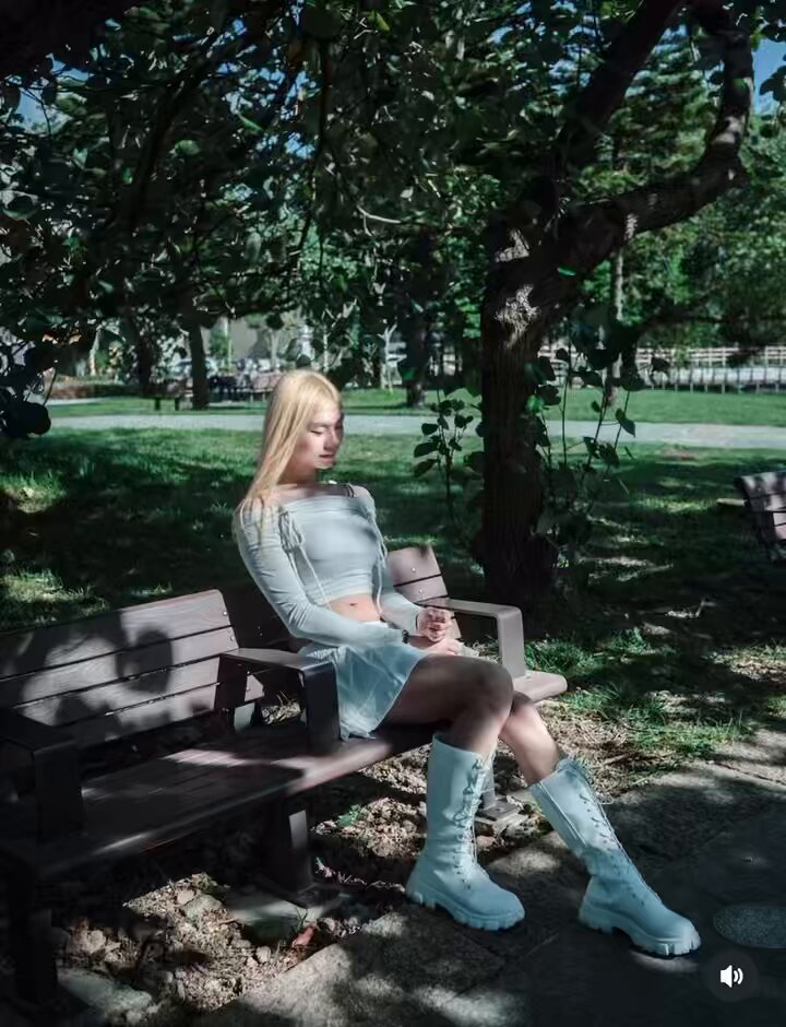 受不了😍 還是想發出來 真的很漂亮你們給我看🥰 不小心墊太大⋯