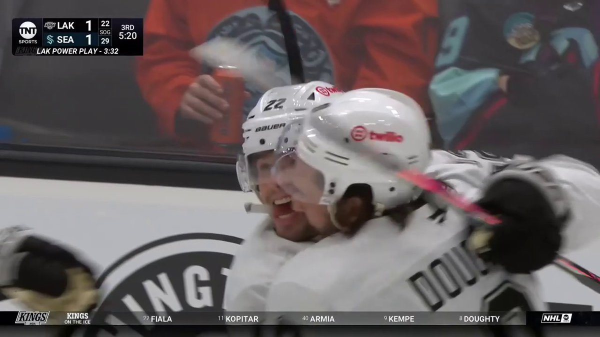 Kevin Fiala roofs it to put the LA Kings in the lead! 👑 📺: NHLonTNT &amp; Actually HBO Max ➡️