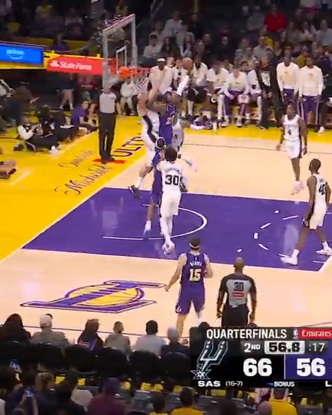 40-YEAR OLD LEBRON POSTER ON 7'1 LUKE KORNET 🤯🔥 UNREAL.