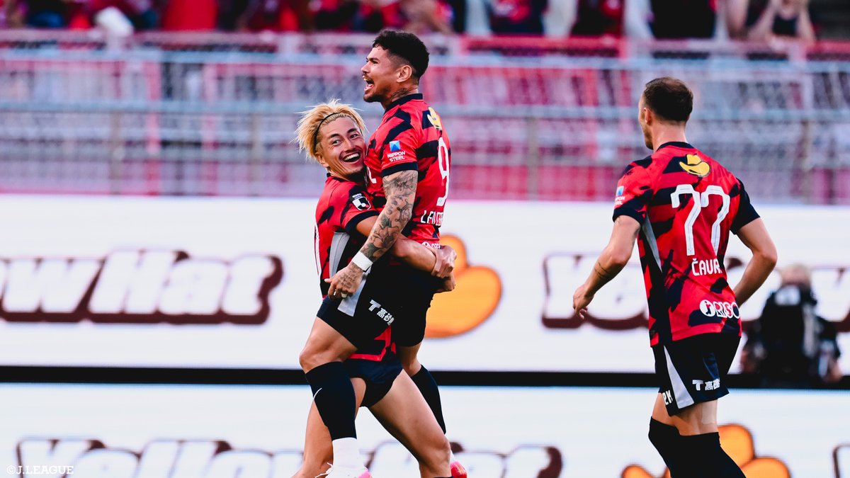 𝐆𝐎𝐀𝐋 𝐎𝐅 𝐓𝐇𝐄 𝐘𝐄𝐀𝐑 最優秀ゴール賞🏆 レオ セアラ(鹿島アントラーズ) レオセアラ選手、おめでとうございます!👏 鹿島アントラーズ #Jリーグアウォーズ ライブ配信中📡 【YouTube】 【TikTok】 【DAZN】