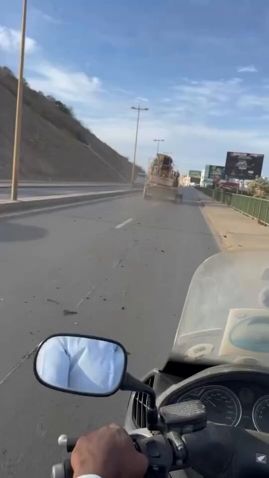 ‼️🛑🚨Ce véhicule va endommager des kilomètres de routes et nous coûtera des millions et des millions 🥹😪