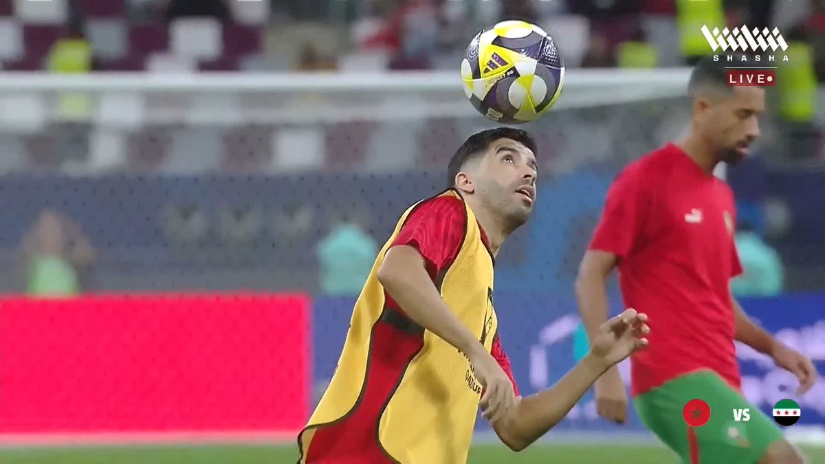 العنزي: المنتخب السوري سيلعب بحذر أمام المغرب 🇸🇾👀 تابعوا الاستوديو التحليلي لمواجهة المغرب وسوريا في #كأس_العرب_على_شاشا 🏆✨ يمكنكم مشاهدة المباريات مجاناً وبدون تسجيل دخول 📺
