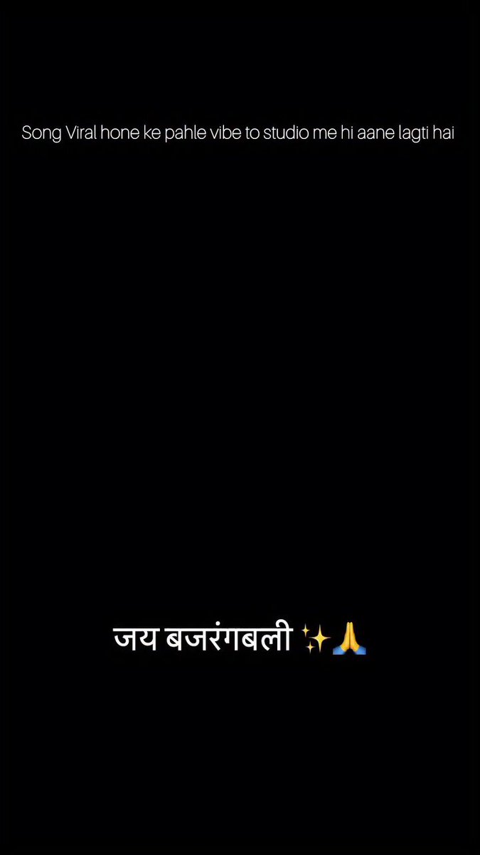 ये सच में दिल छू लेने वाला है 🙏🏼 आंखे ना होकर भी इनकी आवाज में वो दम है जो लाखों मन के द्वार खोल देती है ऐसी गहरी भक्ति — शुद्ध, शाश्वत और असीम — केवल सनातन धर्म में ही मिलती है। 🙏 जय बजरंगबली🙏