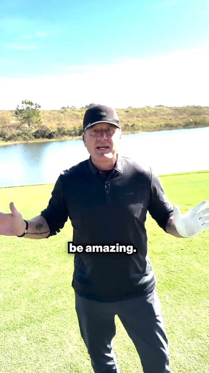 #Blackhawks fans, come hang out with Jeremy Roenick this Saturday as part of an exclusive Club 312 event 👀 Don't miss out! Secure your spot today at