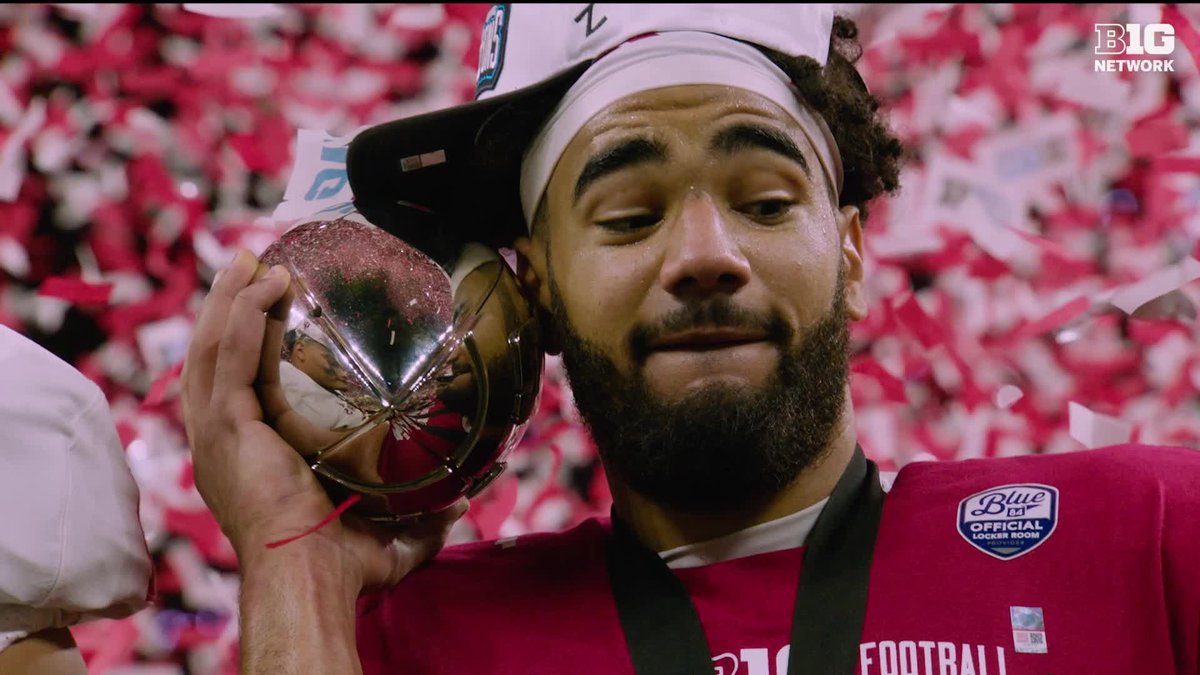 "This crowd is going bananas, and they should." 🗣️🎙️ The Journey takes you on the field for the final moments and celebration of Indiana Football's historic Big Ten Conference title game win 🎊 📍 Auto-Owners