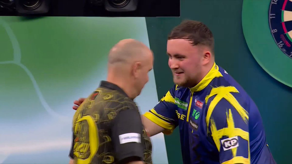STATEMENT DISPLAY FROM LITTLER! ☢️ Luke Littler opens his title defence with an impressive straight-sets win over Darius Labanauskas! The reigning champion averages 101.54 to seal his progress! 📺 #WCDarts | R1