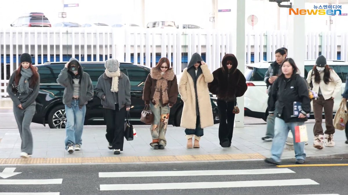 TWICE heading to Bangkok, Thailand today for two 'THIS IS FOR' concerts at Impact Arena. Jeongyeon is missing, and Chaeyoung will not participate in the concerts.