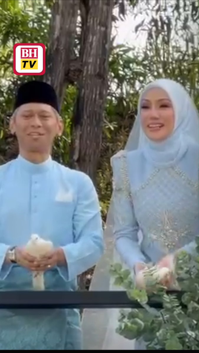 Dua tahun berkenalan, primadona filem Melayu, Erra Fazira, 51, sah bergelar isteri kepada ahli perniagaan, Mohamad Ezwan Mohamad Zain, 44, dengan sekali lafaz pada jam 9.20 pagi tadi. Berita penuh: