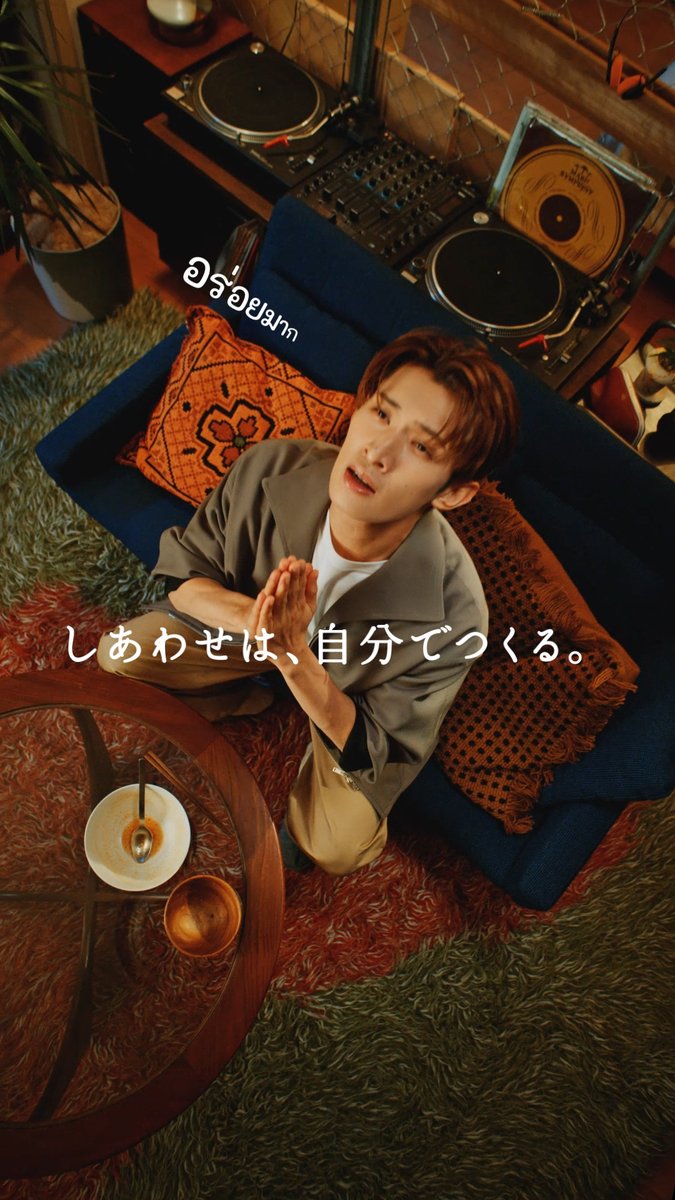 「Yum Yum®」から魅力的なご提案🌙 #味の素YumYum 🍜 にチーズをいれて・・・🧀 最後に〇〇ドーーーーン!! #向井康二