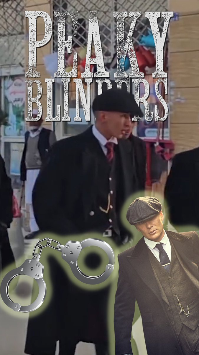 Detienen a hombres en Afganistán vestidos de 'Peaky Blinders' El Gobierno talibán de Afganistán detuvo a 4 jóvenes en Herat que llevaban atuendos inspirados en la serie británica 'Peaky Blinders'.