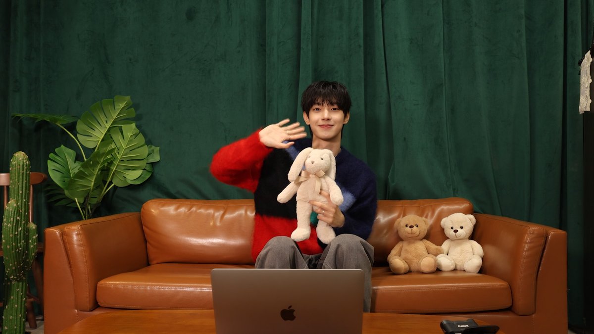 [🎥] 왜 뮤직비디오 볼 때마다 떨리는 거야? (⋟﹏⋞) | 최립우 (CHUEI LI YU) 'UxYOUxU' MV Reaction ➰ #최립우 #CHUEILIYU #SWEET_DREAM #UxYOUxU