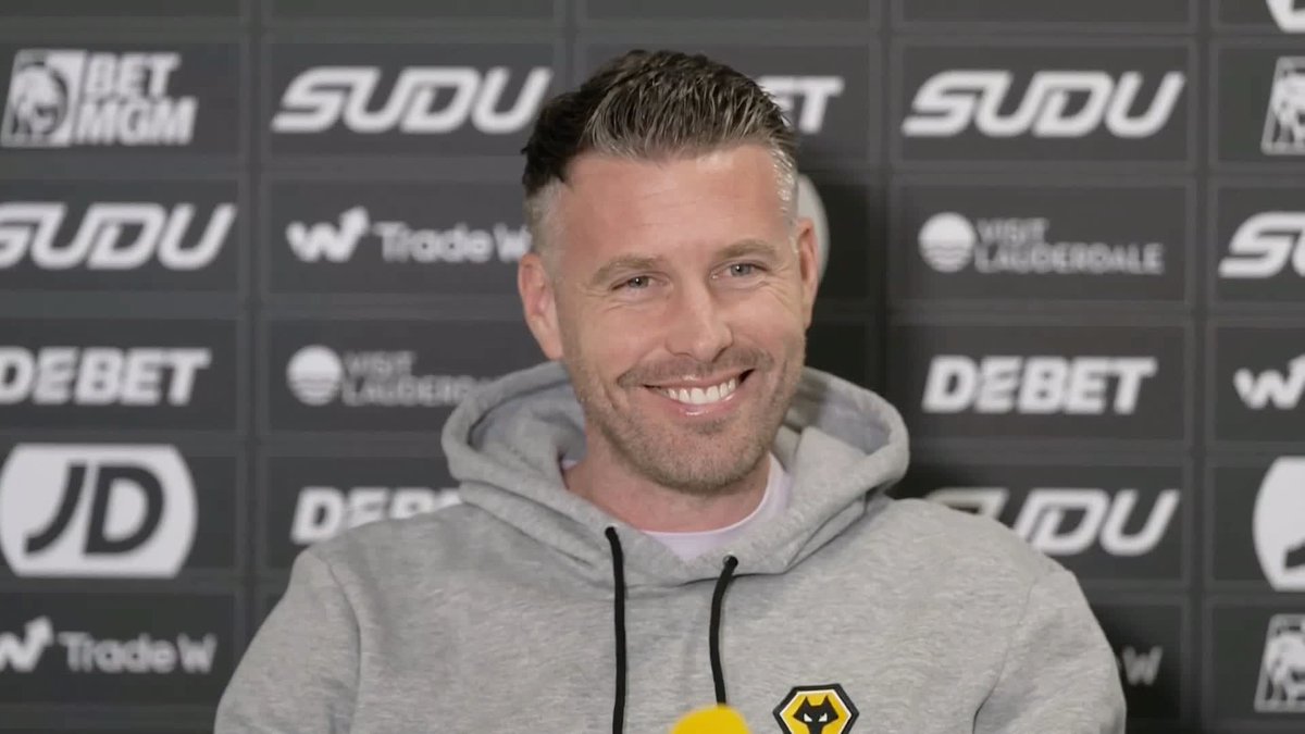"We can see it's going to be difficult going forward and there might be more pain to come" Rob Edwards reflects on his first month in charge of Wolves and is embracing the challenge of turning things around ahead of their trip to Arsenal 🟠