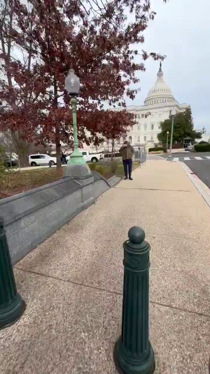🚨 LMFAO! Rep. Tim Burchett is TRULY a national treasure "Will you call on Speaker Johnson to extend ACA tax credits?" BURCHETT: Dude...I wouldn't want to follow you in the buffet line or the porta potty. 🤣🔥