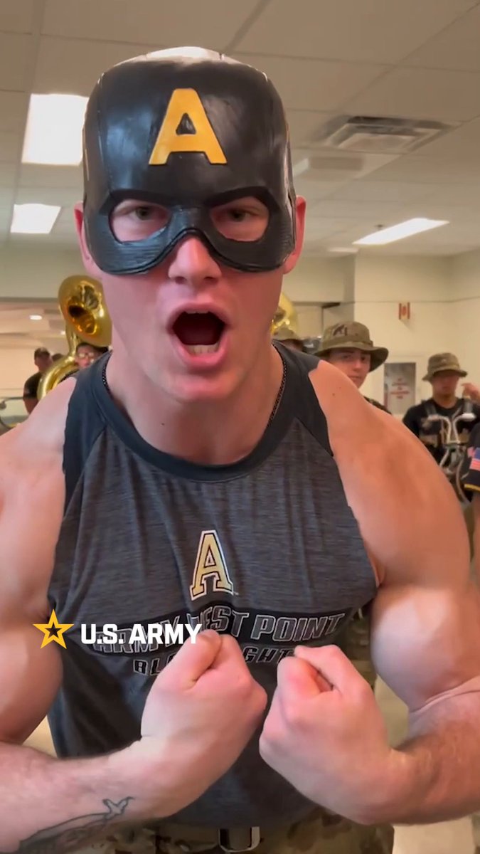 The Pentagon halls were filled with Army spirit thanks to the West Point marching band and cheer team. The Black Knights are ready to win tomorrow! GO ARMY! BEAT NAVY!