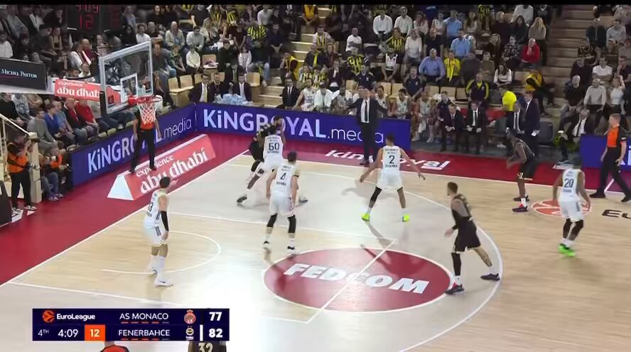 Bonzie Colson ve Nikola Mirotic'i karşılıklı teknik faul çalındı 👀
