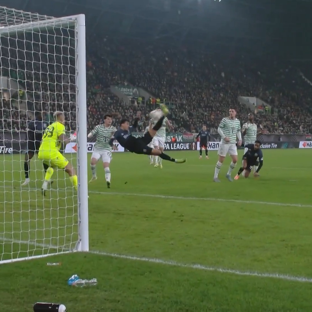 UEFA Avrupa Ligi'nde haftanın en iyi hareketleri arasında Kerem Aktürkoğlu'nun Brann karşısındaki şık bitirişi de yer aldı.