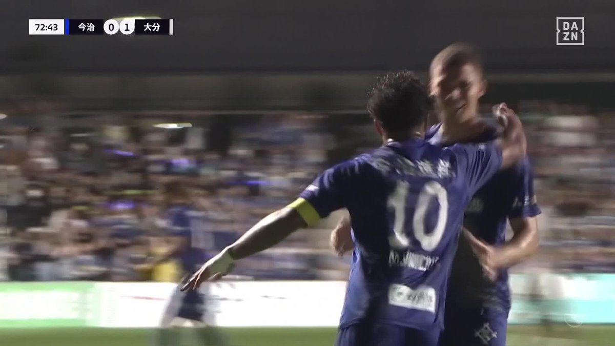 ⚠️移籍情報⚠️ 名古屋グランパス、FC今治🇧🇷FWマルクス･ヴィニシウス(27)の獲得へ🔥 今季36試合17得点の活躍を見せ、J2得点ランキング2位🥈 今季の推定年俸は3000万円💱