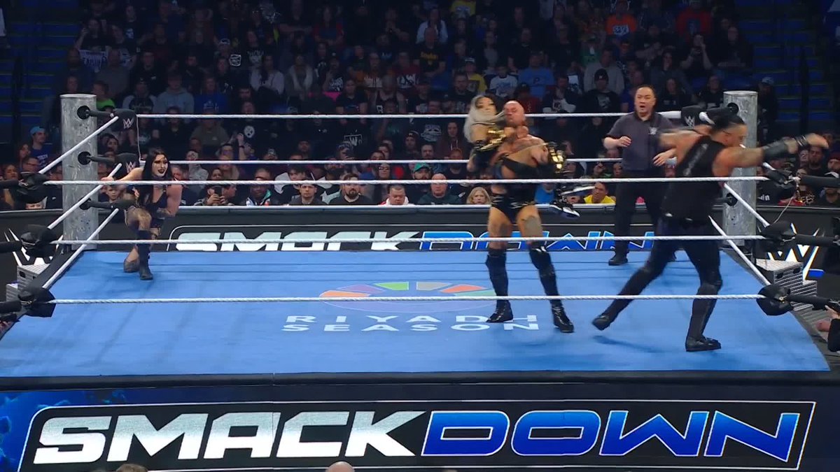 .ZV and Aleister Black are in sync!