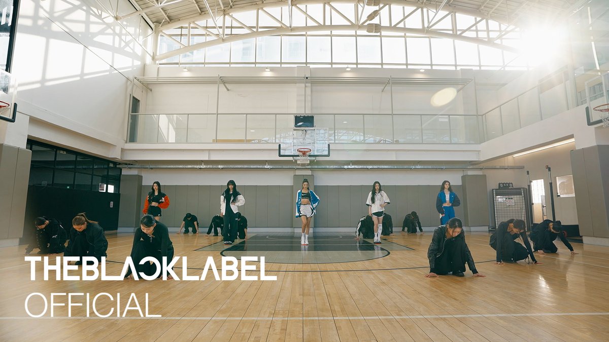MEOVV(미야오) 2025 MAMA AWARDS DANCE PRACTICE VIDEO 🔗 #MEOVV #미야오 #BURNINGUP #MEOVV_BURNINGUP #THEBLACKLABEL #더블랙레이블