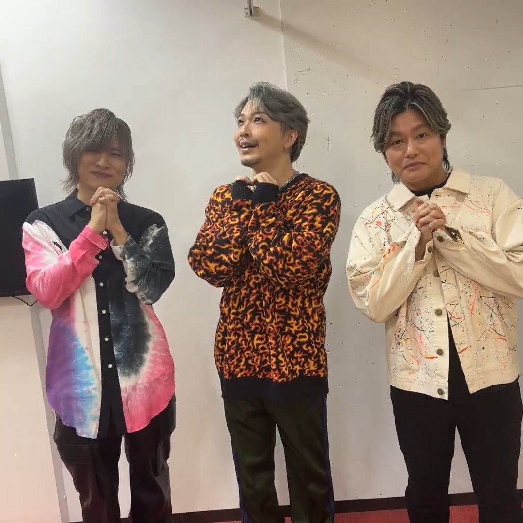 #声優と夜あそび🥂 放送直前の様子が動画で到着✨ リアタイでコメントしながら 見たい人は今すぐアベマへGO‼️ #森久保岡本福西と夜あそび で 応援コメント待っているよ🙌 見逃しても1週間は無料配信📣 #森久保祥太郎 #岡本信彦 #福西勝也 森久保祥太郎 岡本信彦 福西 勝也 CookieChat