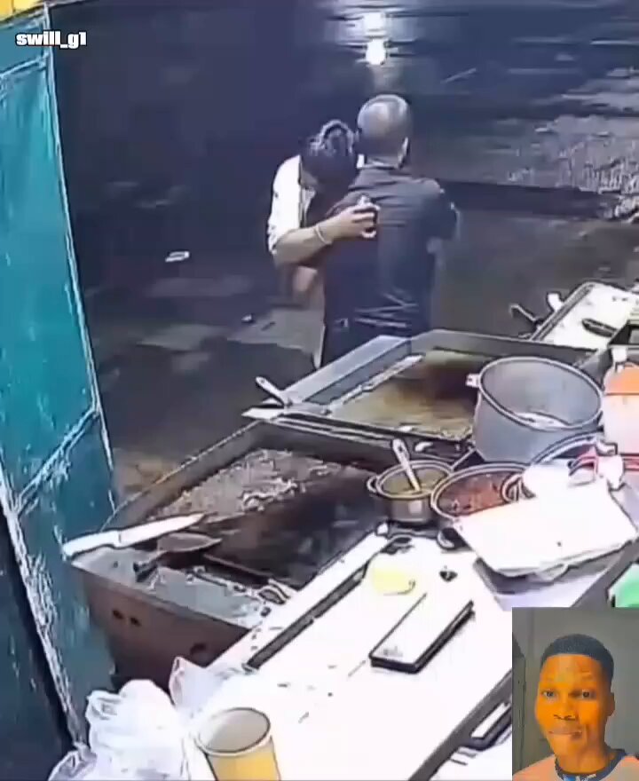 He asked for a low budget food, but he gave him more than he had expect and still gave him a hug💞💞
