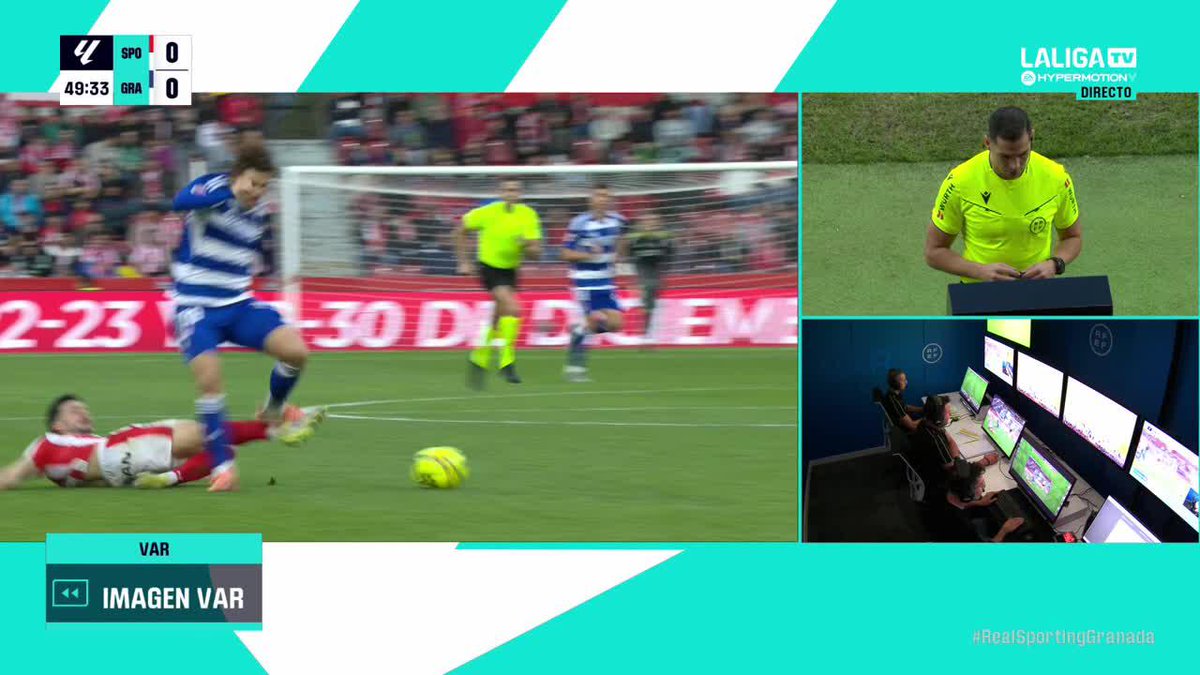 NI FALTA NI ROJA ❌ El árbitro fue llamado por el VAR para revisar una posible expulsión del jugador del Sporting, pero, tras verlo, decidió que no había nada #LALIGAHYPERMOTION
