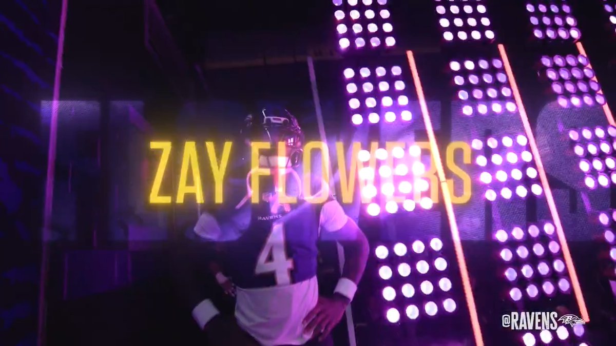 Glide, cut, gone. #ProBowlVote | zay flowers