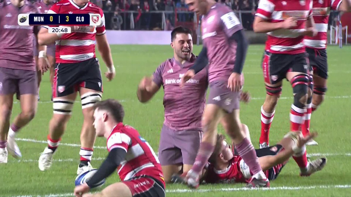 With the current injury list at fullback for Ireland Andy Farrell could do a lot worse than bringing in Iron Mike Haley. He’s literally always class. I mean Andy won’t, but he should. Doubt Farrell has even seen him play.