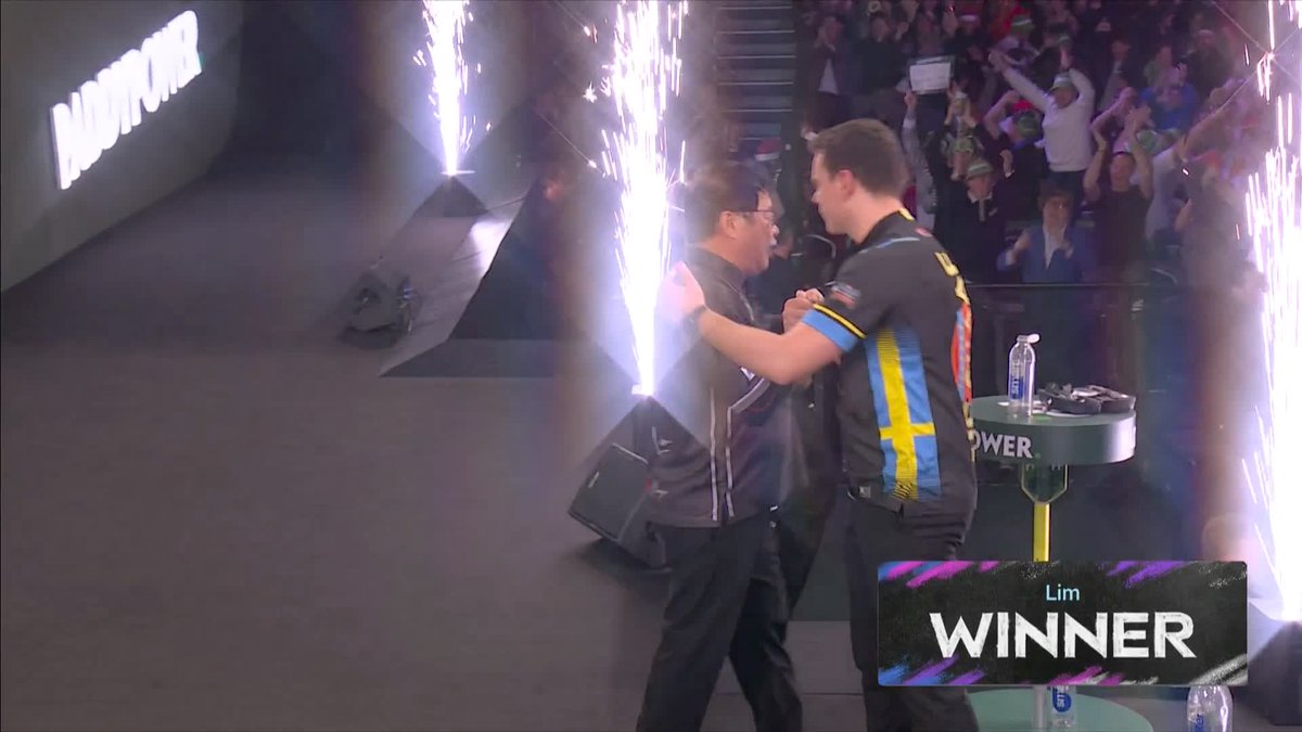 What a moment! 71-year-old Paul Lim defeats Jeffrey de Graaf 🤩