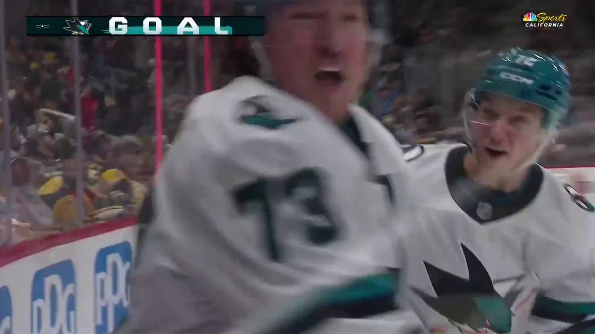 TOFF TIES IT UP!!!!! THE SHARKS JUST ERASED A 5-1 DEFICIT IN A MATTER OF MINUTES 🤯