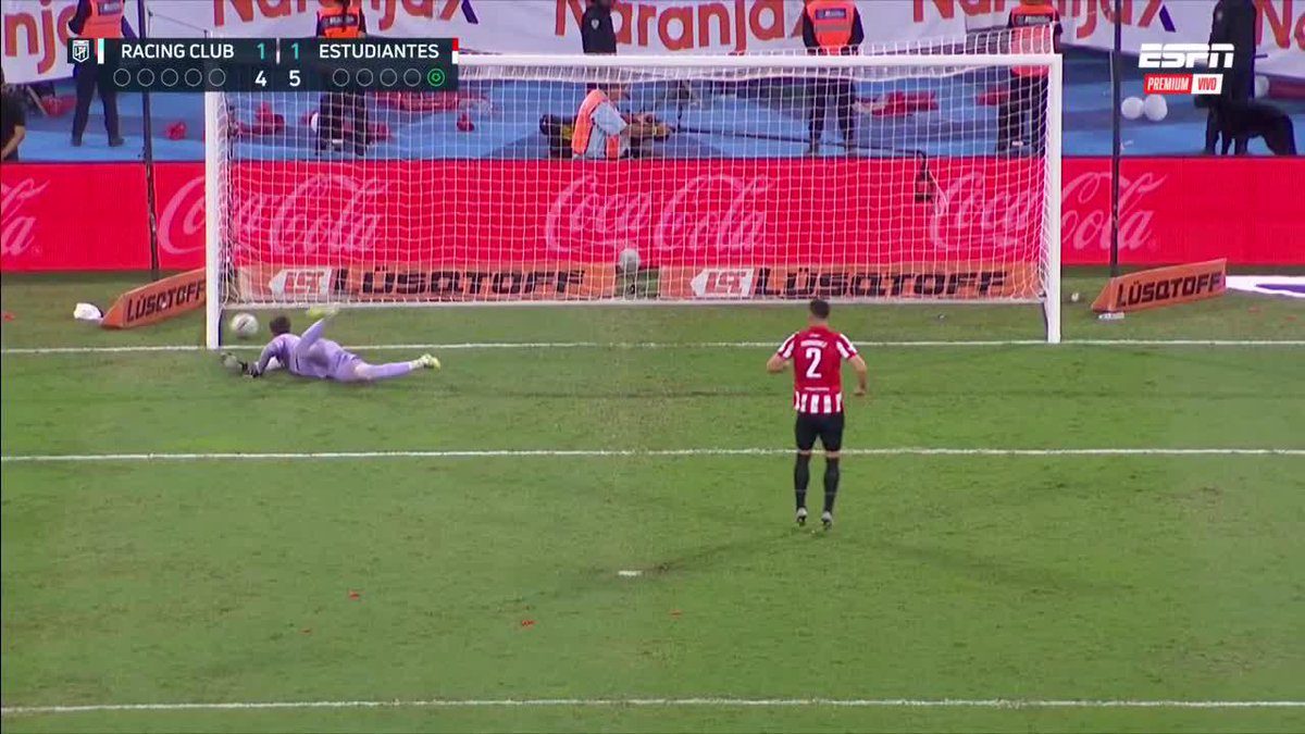 Nunca un penal anticipó TANTO que el siguiente iba a ser errado/atajado