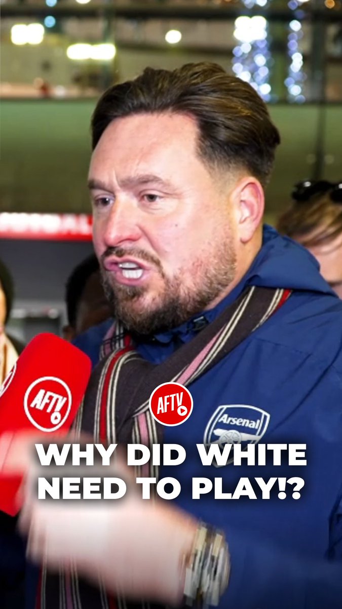 Marty is 𝐅𝐔𝐌𝐈𝐍𝐆 with Arteta's decision to play White which resulted in his injury! 😡😡😡 #FanCams