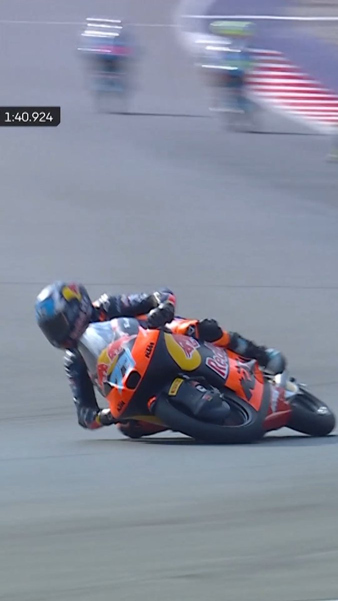 HOW did he manage that? 🤯 Valentin Perrone saved it on his hand! 🖐 #MotoGP