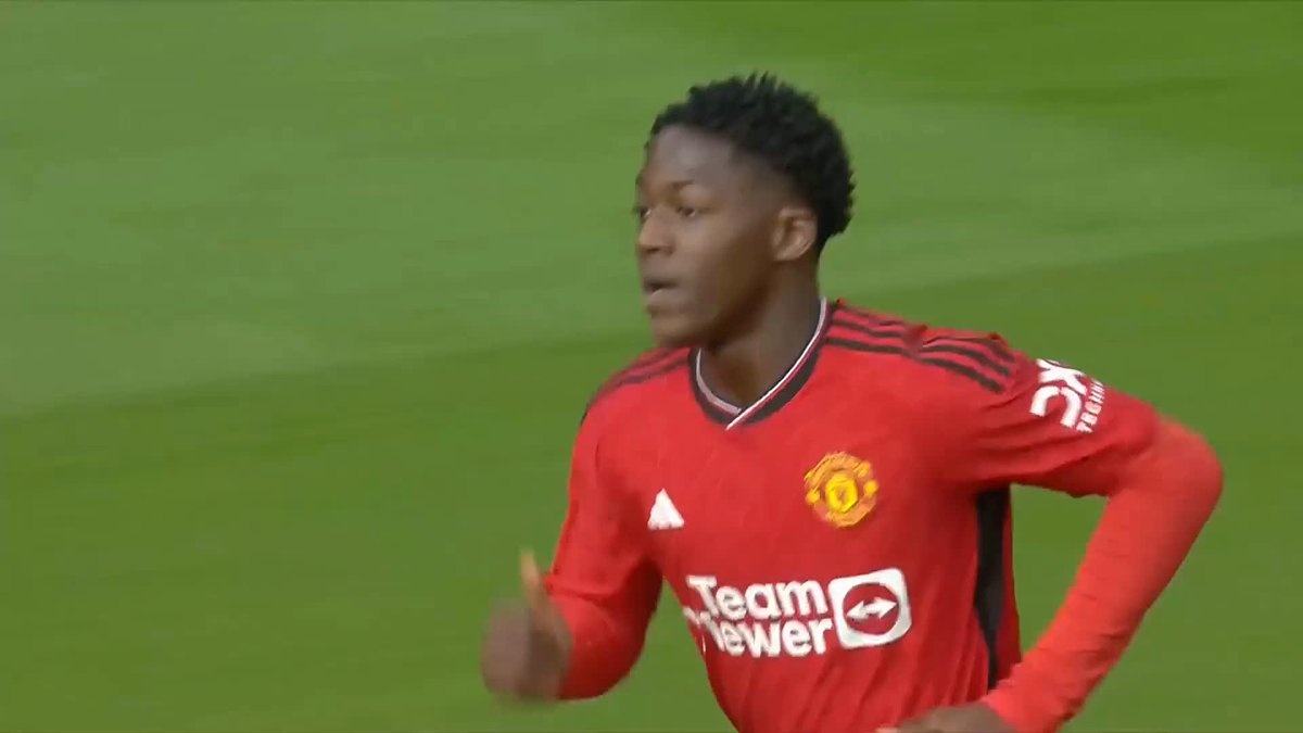 Kobbie Mainoo vs Liverpool in the FA Cup — what a performance from the 18-year-old! ⭐