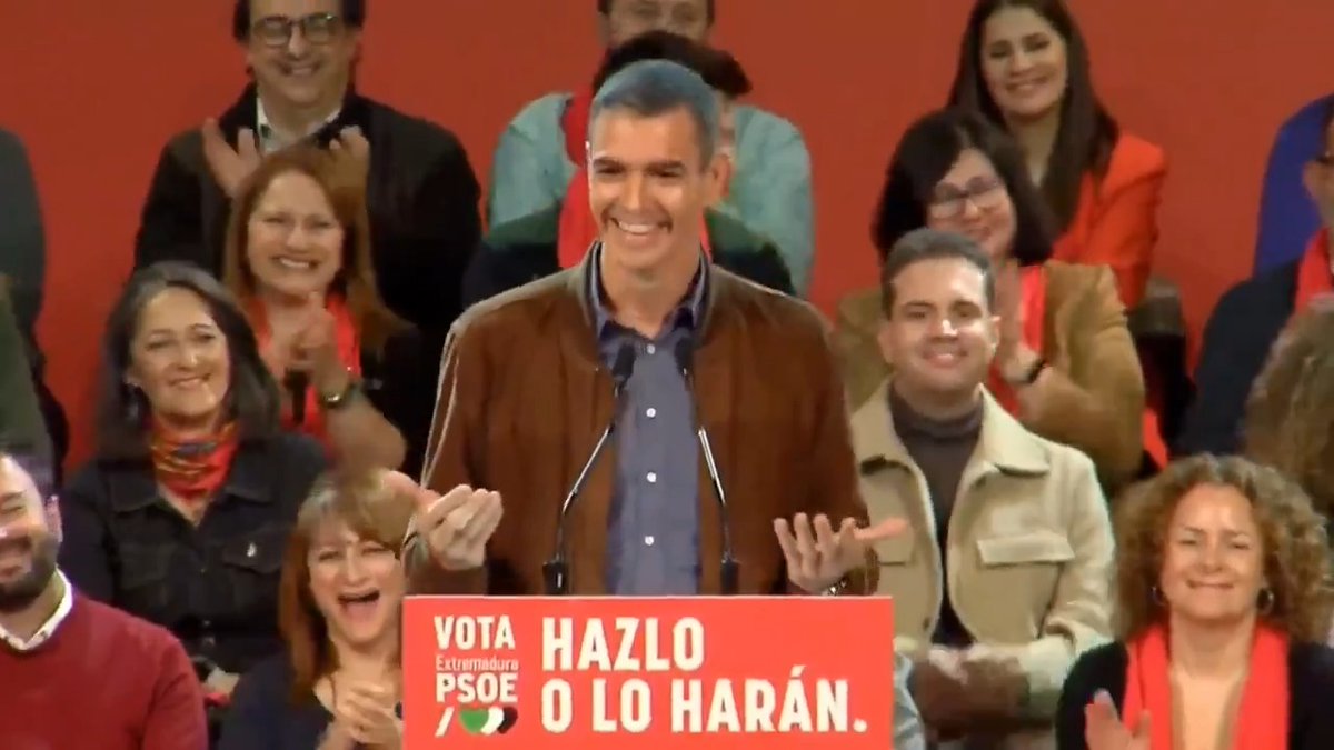 Hay en una cosa en la que el Sr. Feijóo y yo coincidimos. Ninguno queremos que él sea presidente del Gobierno. Yo sí quiero serlo. Para subir las pensiones, seguir creciendo, defender a las mujeres o defender la paz en Gaza y en Ucrania. Para eso queremos gobernar este país.