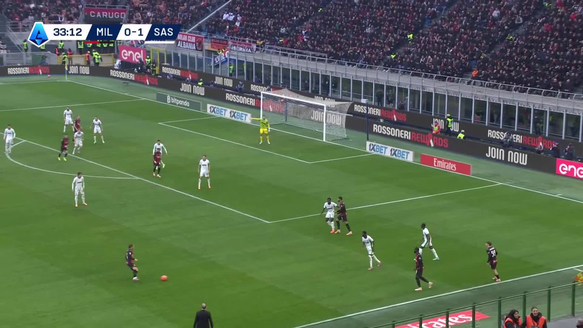 AC Milan are level! 🤝 Davide Bartesaghi finds space at the back post to slot home 🤩