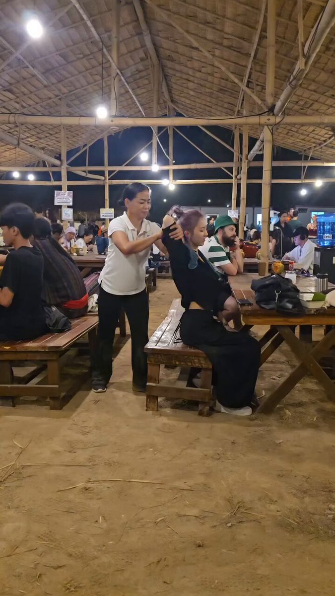 เอ็นดูอุงคิดว่ามี๊จะถูกทำร้ายป่าว แต่ยัยเด็ก ฟินมาก