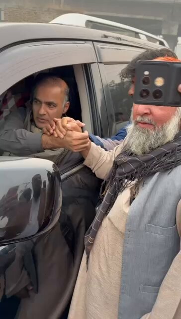 فیصل آباد کے عوام کی محبت ، سینیٹر بننے کے خوشی میں یو سی 112 زرغون گروپ کی طرف سے استقبالیہ پروگرام میں شرکت ، میں اپنے چاہنے والوں کا شکر گزار ہوں جنہوں نے نا صرف محبتوں کے پھول نچھاور کئے بلکہ مجھے اپنا مقروض کر دیا ۔۔۔