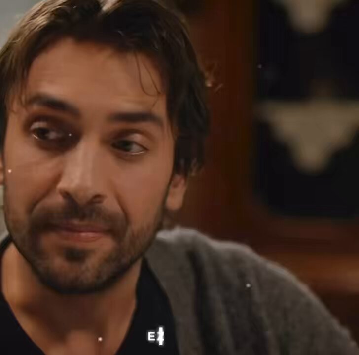 1.92 boyundaki adamı ayaklarına serdi kraliçe eleni miryano❤️‍🔥