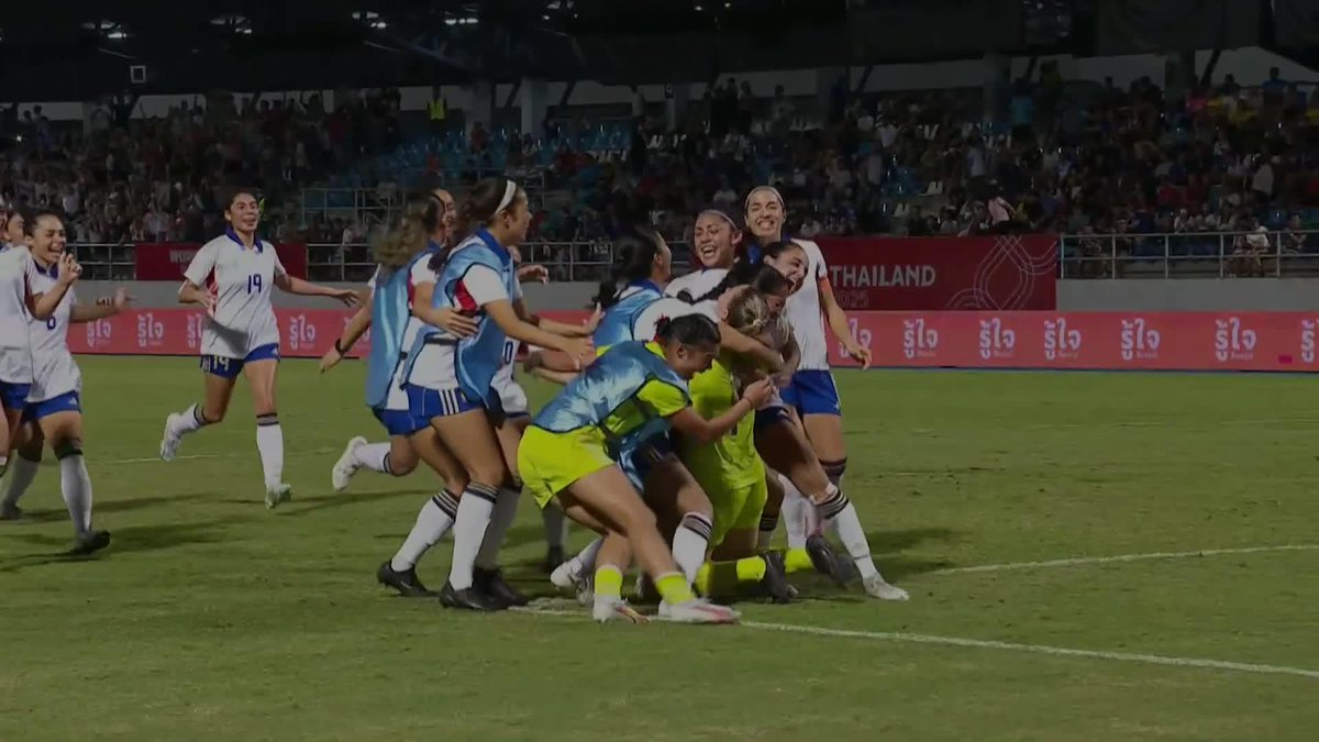 WELL DESERVED CELEBRATION! 👏 Filipinas makes history after beating host nation Thailand in their semifinal clash in the 2025 edition of the Women's Football clash in the SEA Games Thailand. #2025SEAGames #SEAGames #TibayAtTatag #SEAGames33 #SEAGamesThailand #SEAGames2025