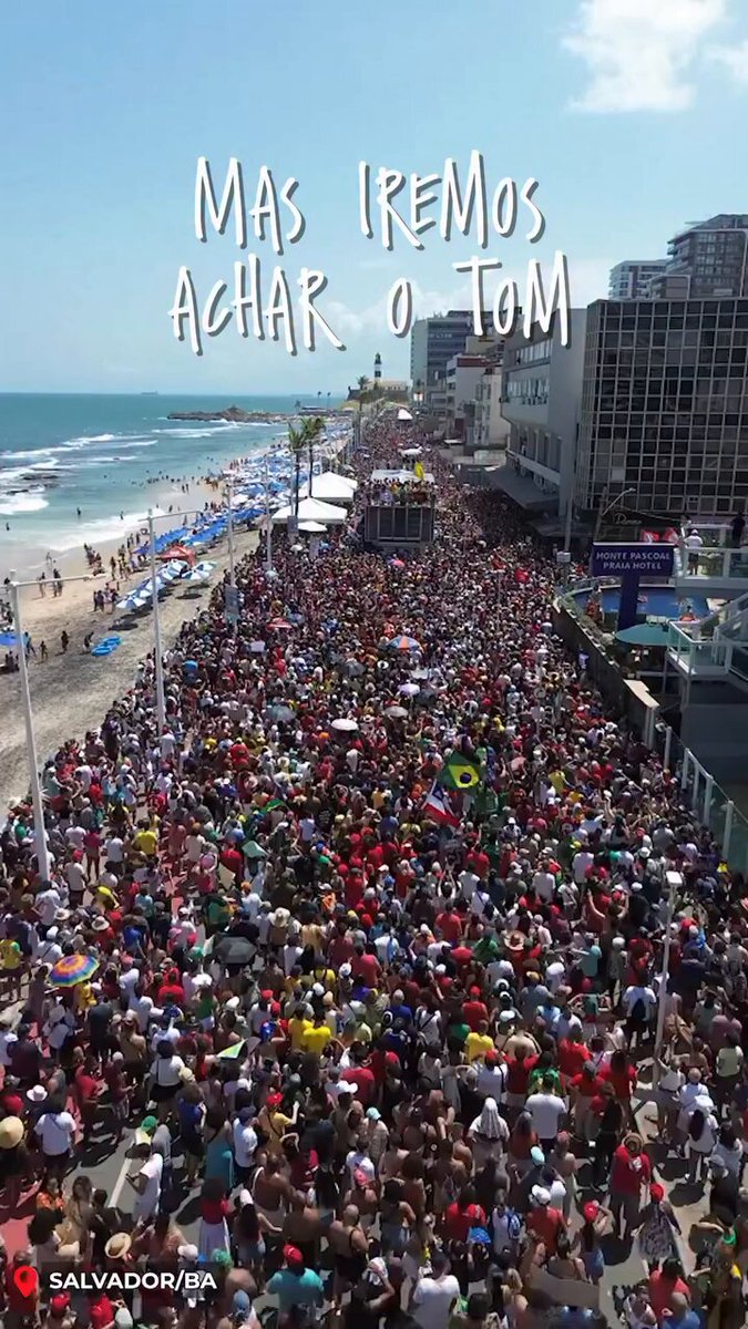 VEI NA MORAL, DO ALTO DOS MEUS 63 ANOS,DE TANTA PORRADA E CHOQUES QUE LEVEI NA DITADURA,EU AINDA CHORO! Lula me disse uma vez: Menino, não pare de lutar,mas nunca perca a sua capacidade de se emocionar! A democracia é EMOCIONANTE! Tou em prantos😢