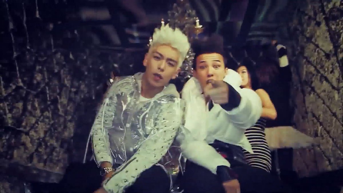 15 years ago today, GD&TOP debuted with ‘HIGH HIGH’.