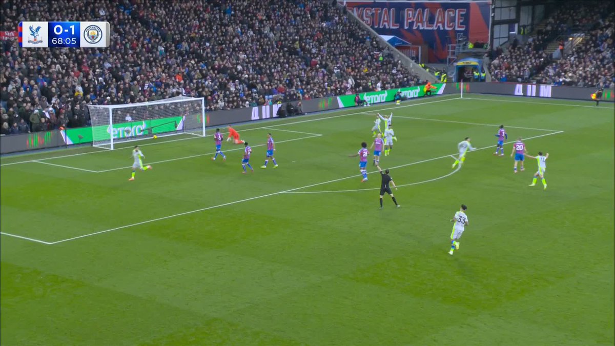 Phil Foden drills the ball home to double Man City's advantage! 💥