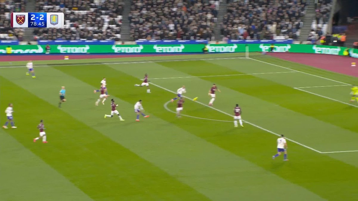 Aston Villa have turned it around! A wonderstrike from Morgan Rogers! 🤩