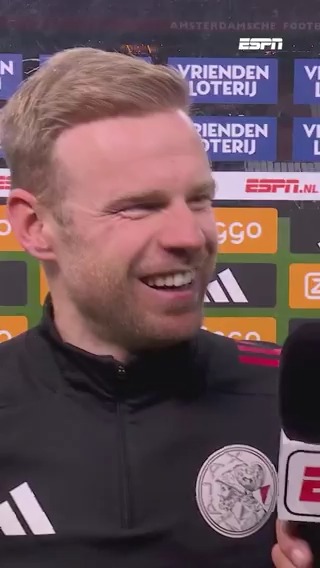 Davy Klaassen vindt een vergelijking met Feyenoord een belediging 👀 #ajafey
