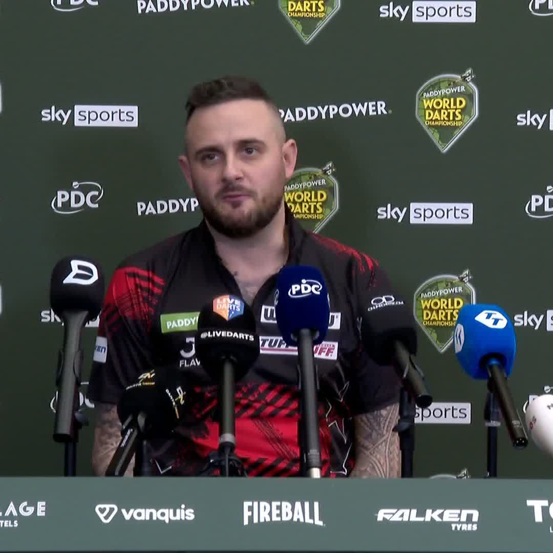 🗣️ "I've been terrible all year, but this is where it matters!" We caught up with Joe Cullen, fresh from his terrific opening round victory against Bradley Brooks! 👇